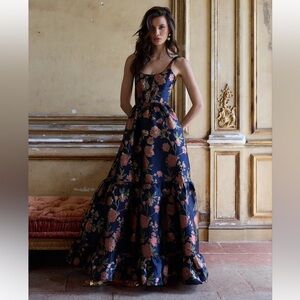 NWT V. Chapman Avery dress